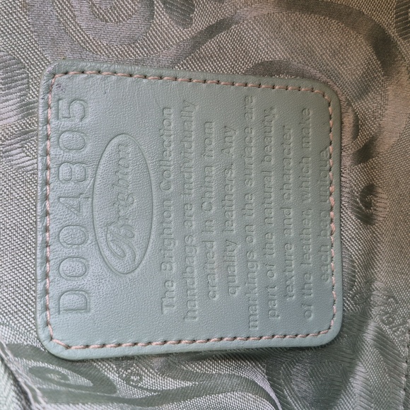 Brighton Green Shoulder Bag 💚 - Picture 14 of 17